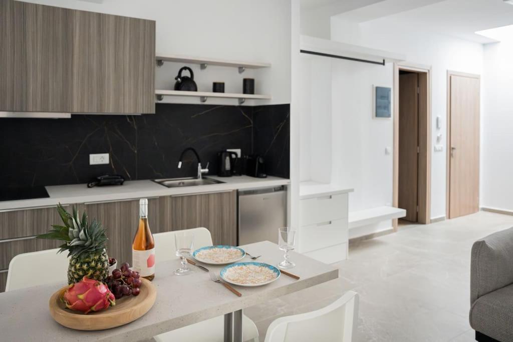 Minoas Suite The Sense Of Luxury Heraklion  Luaran gambar