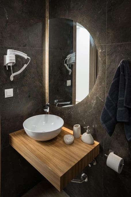 Minoas Suite The Sense Of Luxury Heraklion  Luaran gambar